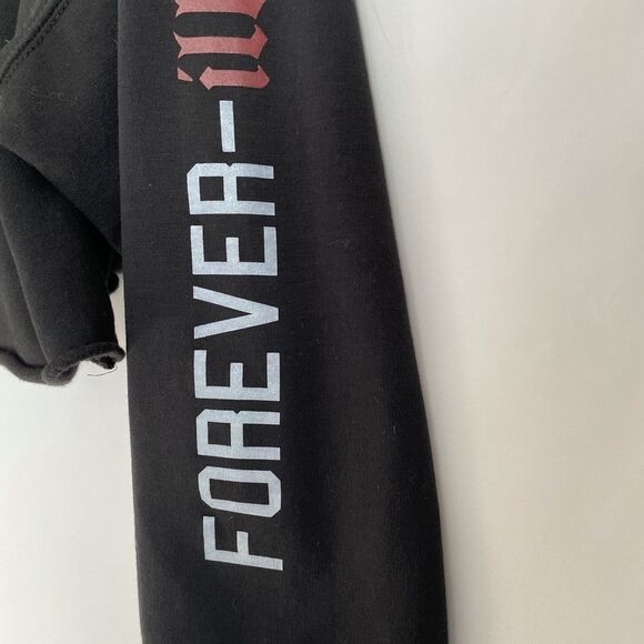 🟢Over the Limit Black super Cropped Hoodie size M - Picture 3 of 6